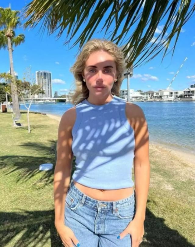 21 gündə 122 sevgilisi olan qadın kişilərin aldatmasının səbəbini görünnə ilə əlaqələndirib